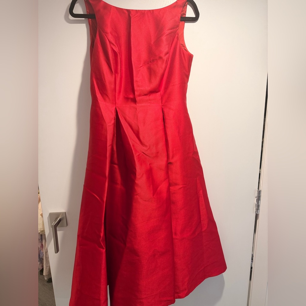 Adrianna Papell Elegant Red Sleeveless Dress